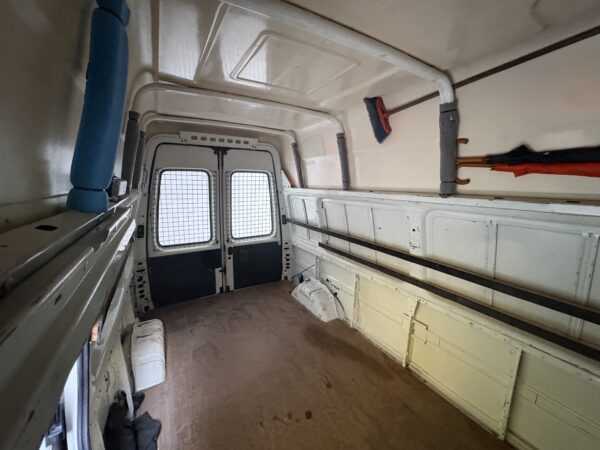 FORD TRANSIT - Imagen 11